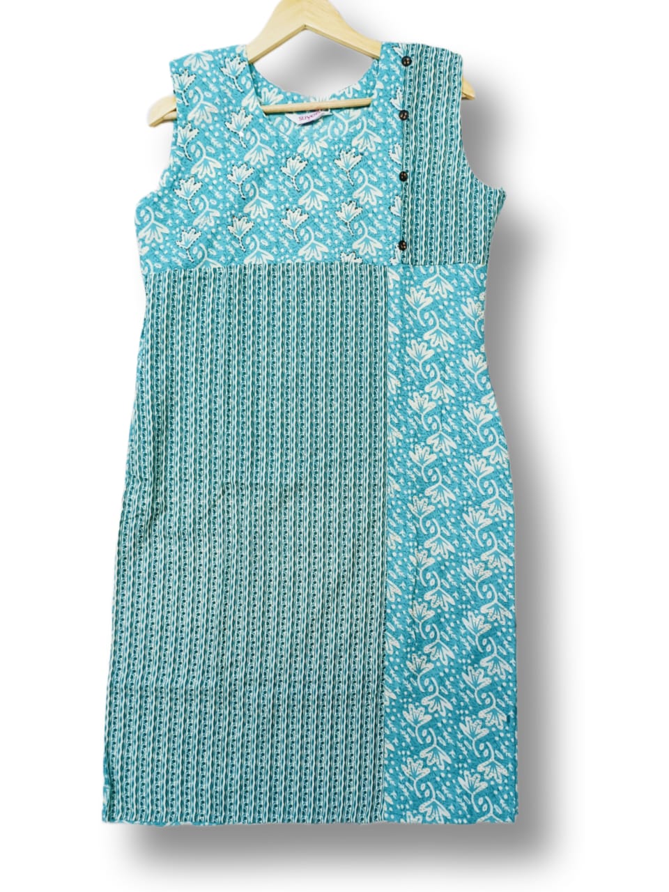 CAPSULE RAYON MIX AND MATCH SLEEVELESS KURTI WITH ATTACHED SLEEVE