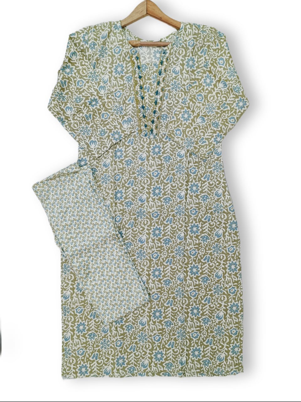 CAPSULE RAYON FANCY KURTI PANT SET