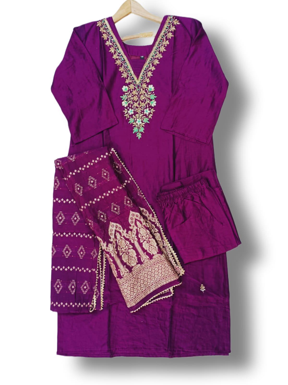 PREMIUM CHANDERI SILK DUPATTA SET WITH HANDWORK