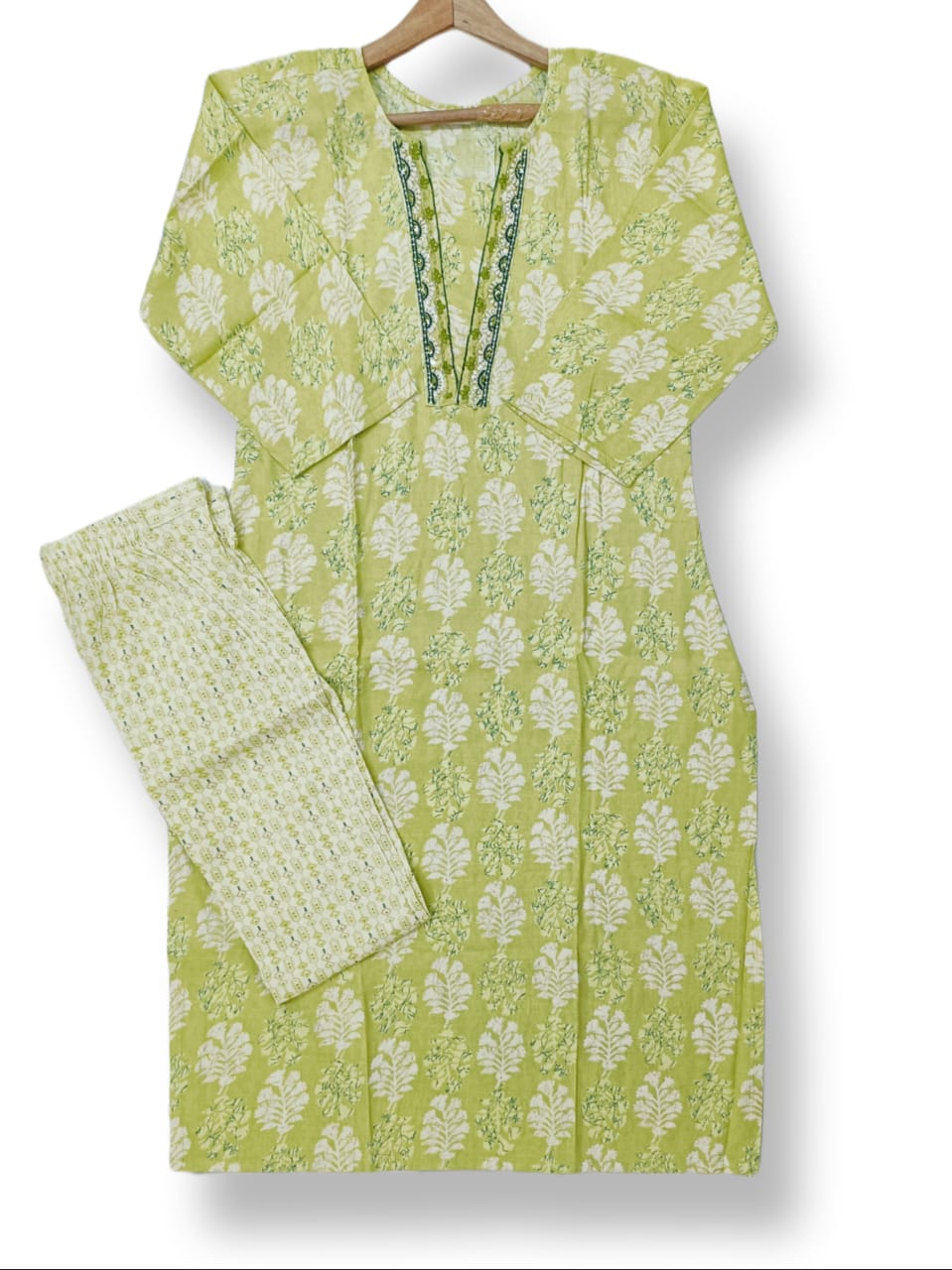 CAPSULE RAYON FANCY KURTI PANT SET